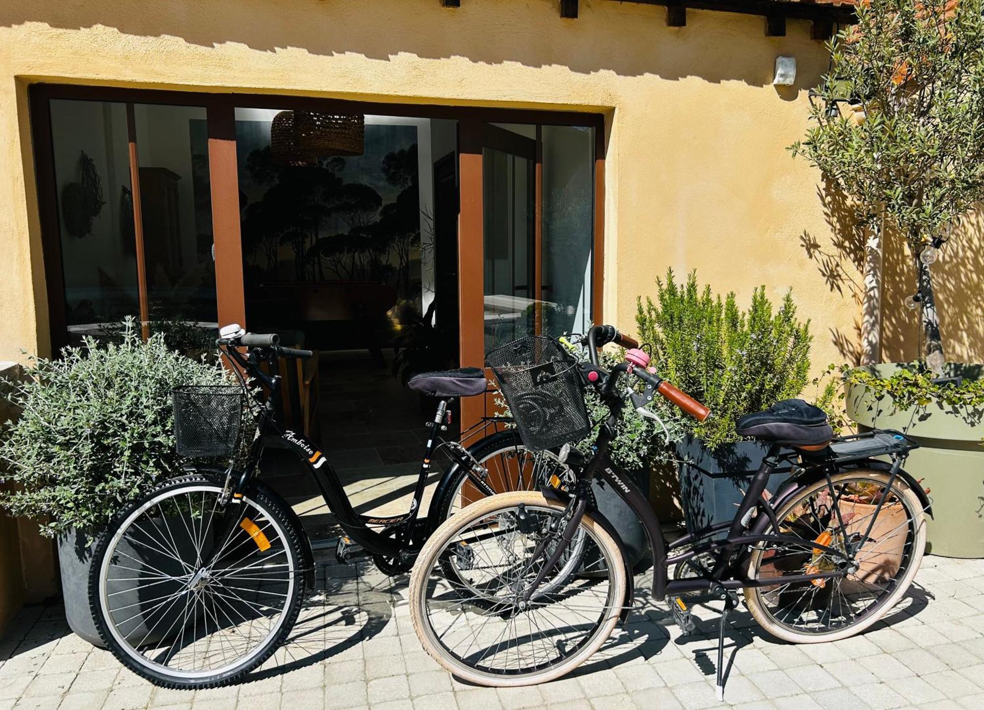 Les Tilleuls Clavaillan Exterior foto